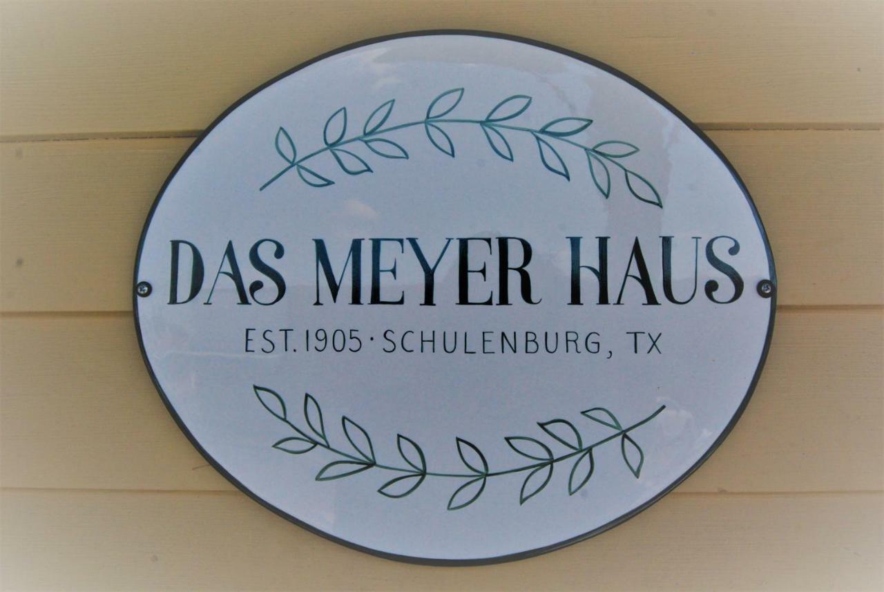Meyer Haus - Luxe Victorian *