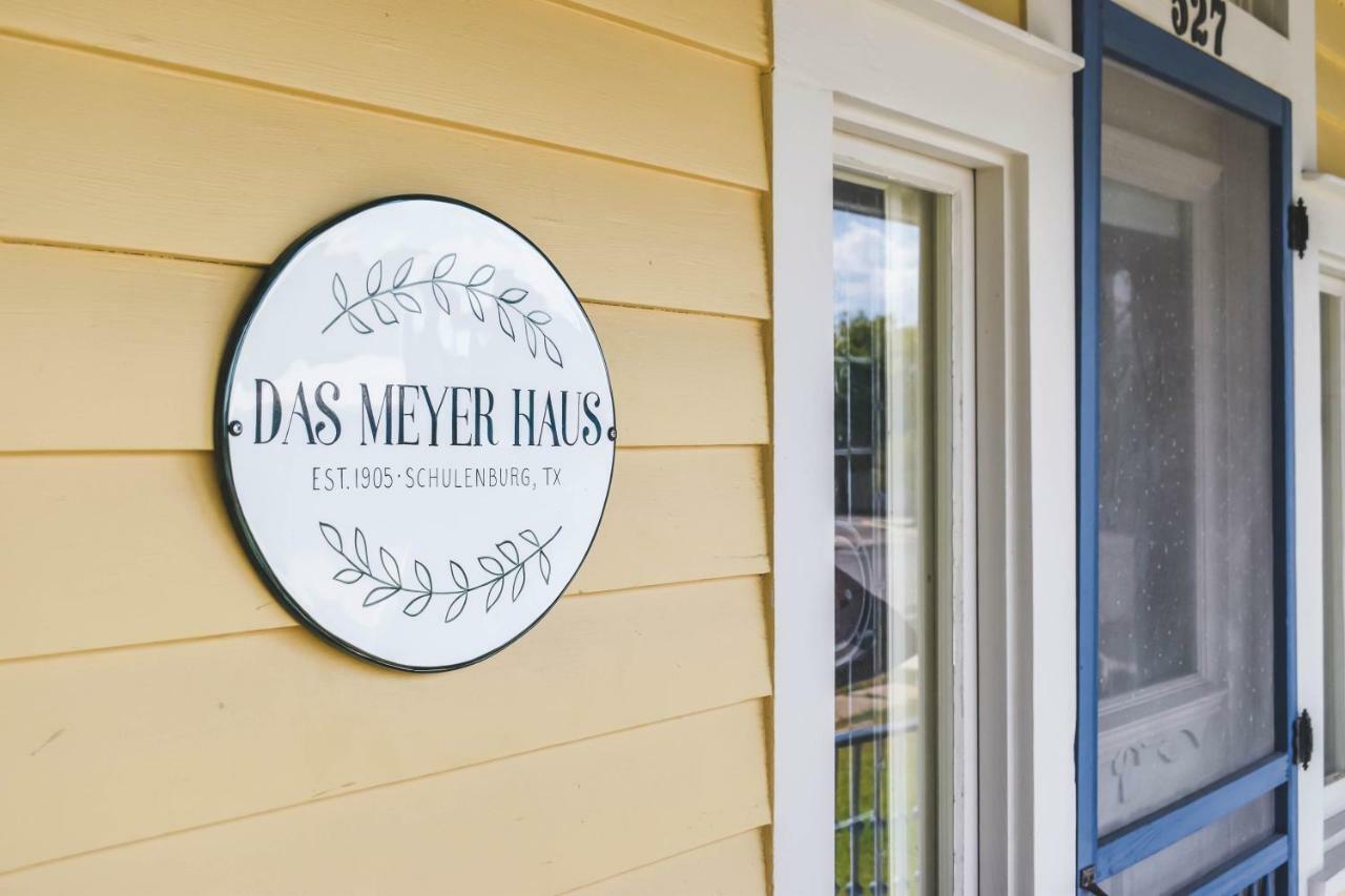 Villa Meyer Haus - Luxe Victorian *